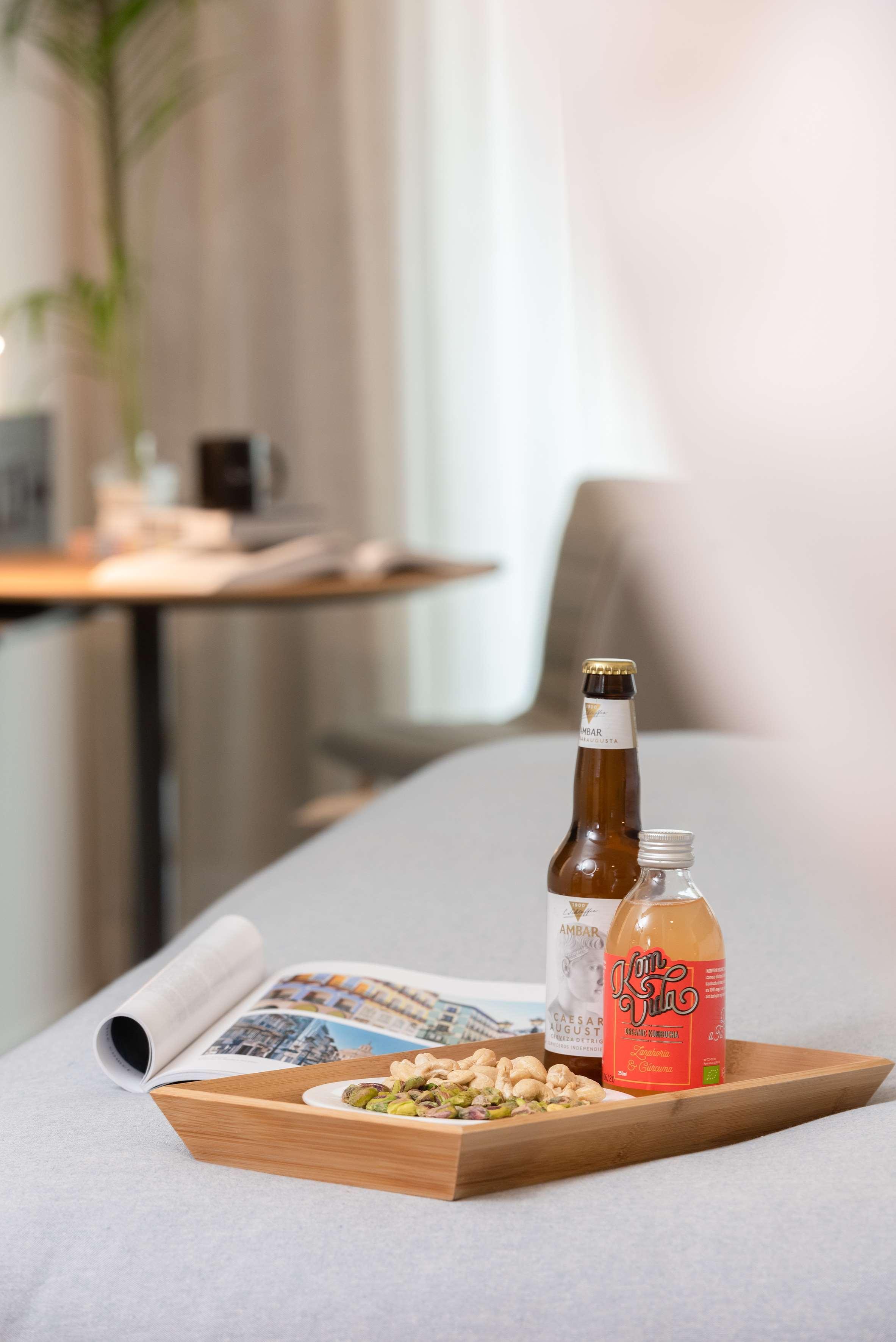 萨拉戈萨怡思得酒店 外观 照片